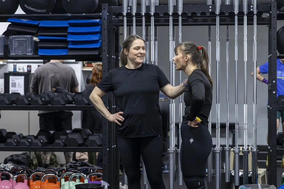Box One Roskilde — to kvinder taler sammen