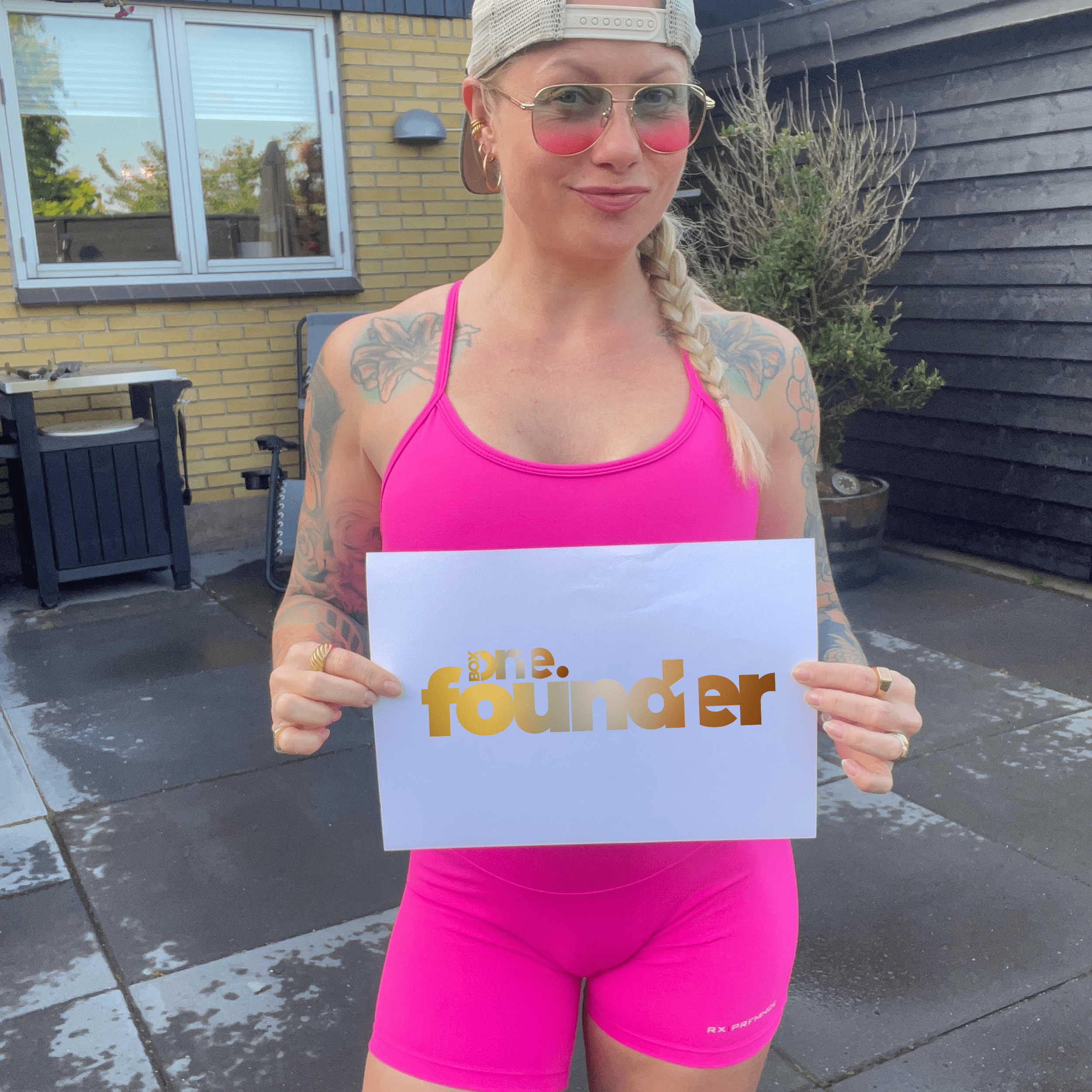 FOUNDER - Louise-min